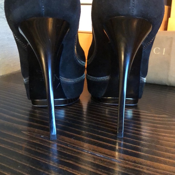 Gucci Zipper heels - Picture 8 of 17